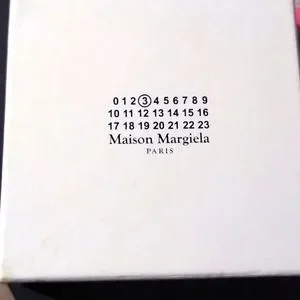 小物 Maison Margiela PARIS Maison Margiela Womens Replica (Dark Brown) – CNCPTS